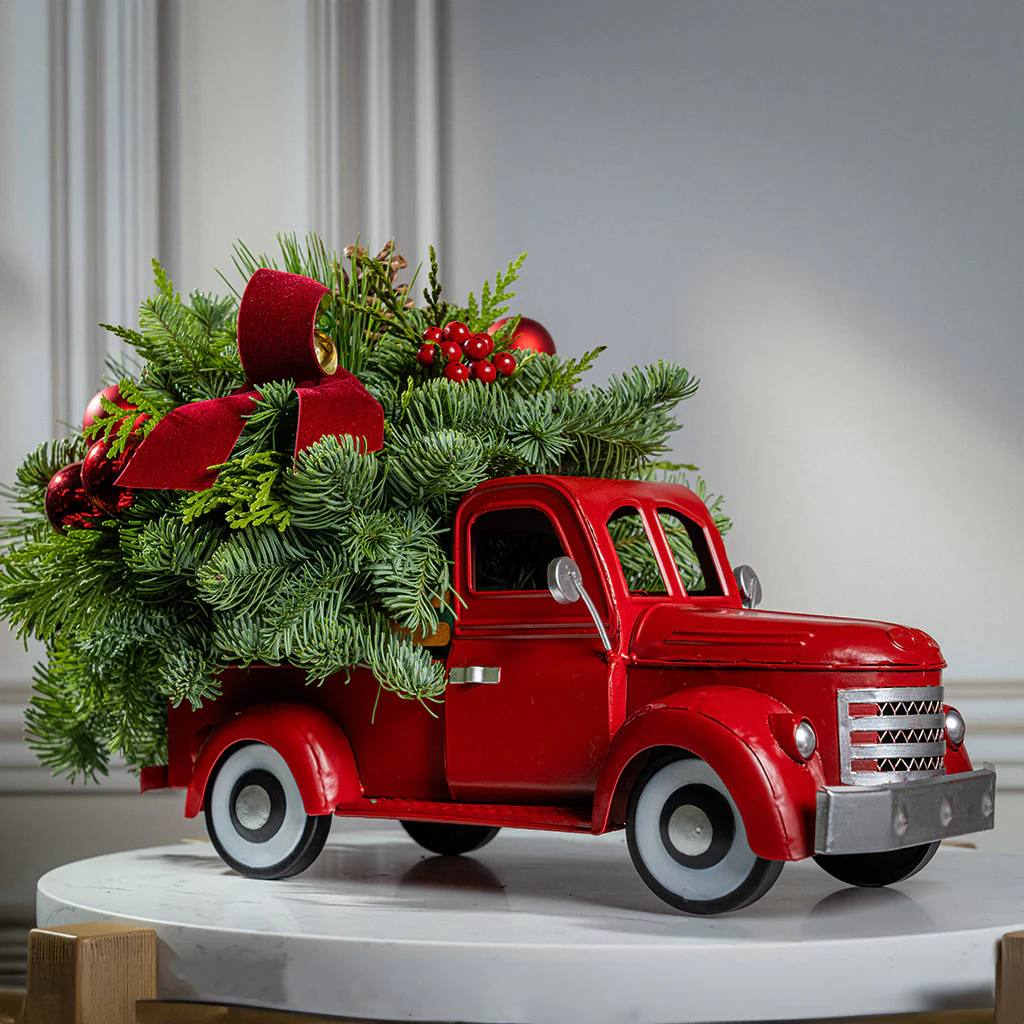 Christmas Vintage Truck - Image 5