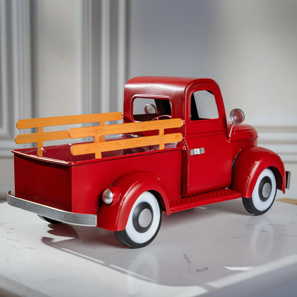 Christmas Vintage Truck - Image 6