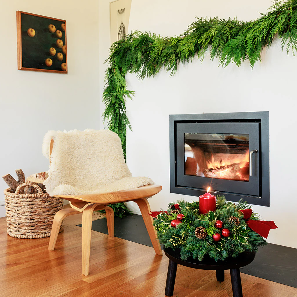 Classic Christmas - Image 10